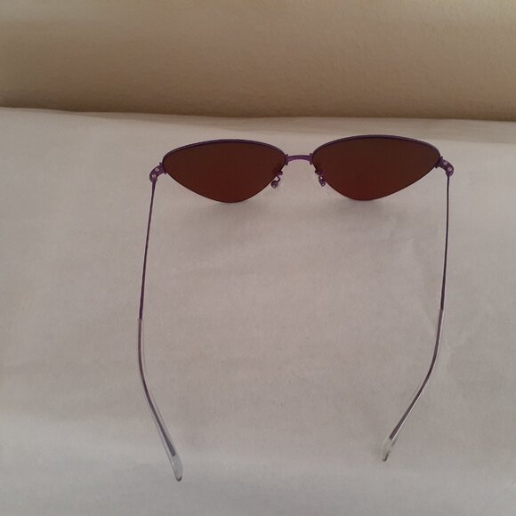 Balenciaga Cat Eye Sunglasses - Picture 6 of 16